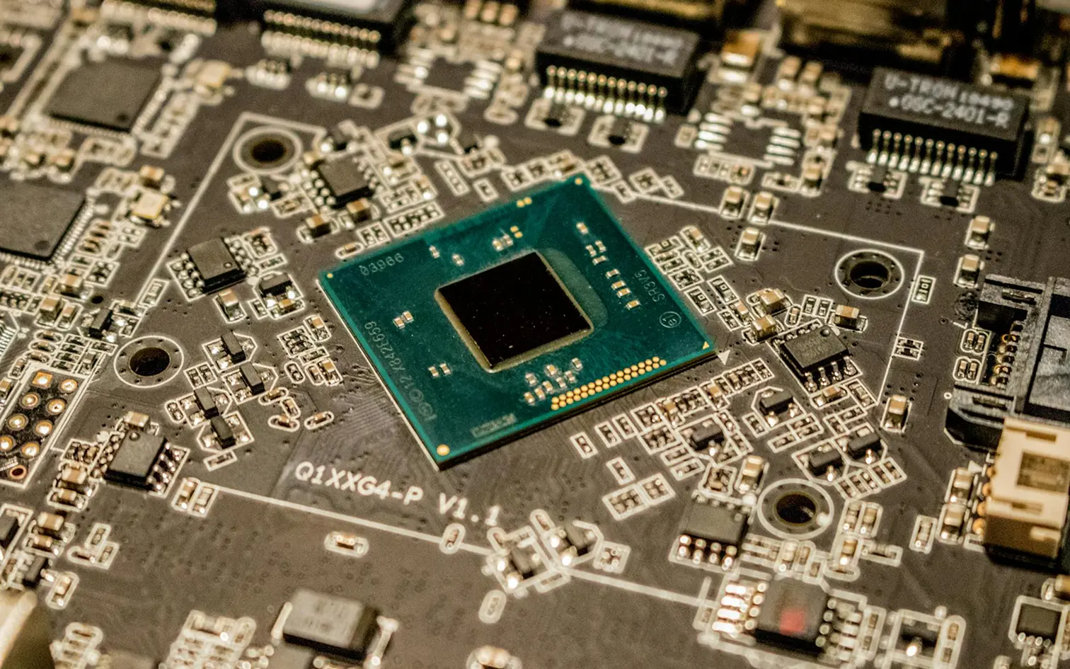 Building and Reshaping the Supply Chain of Semiconductor Industries in ASEAN and East Asia